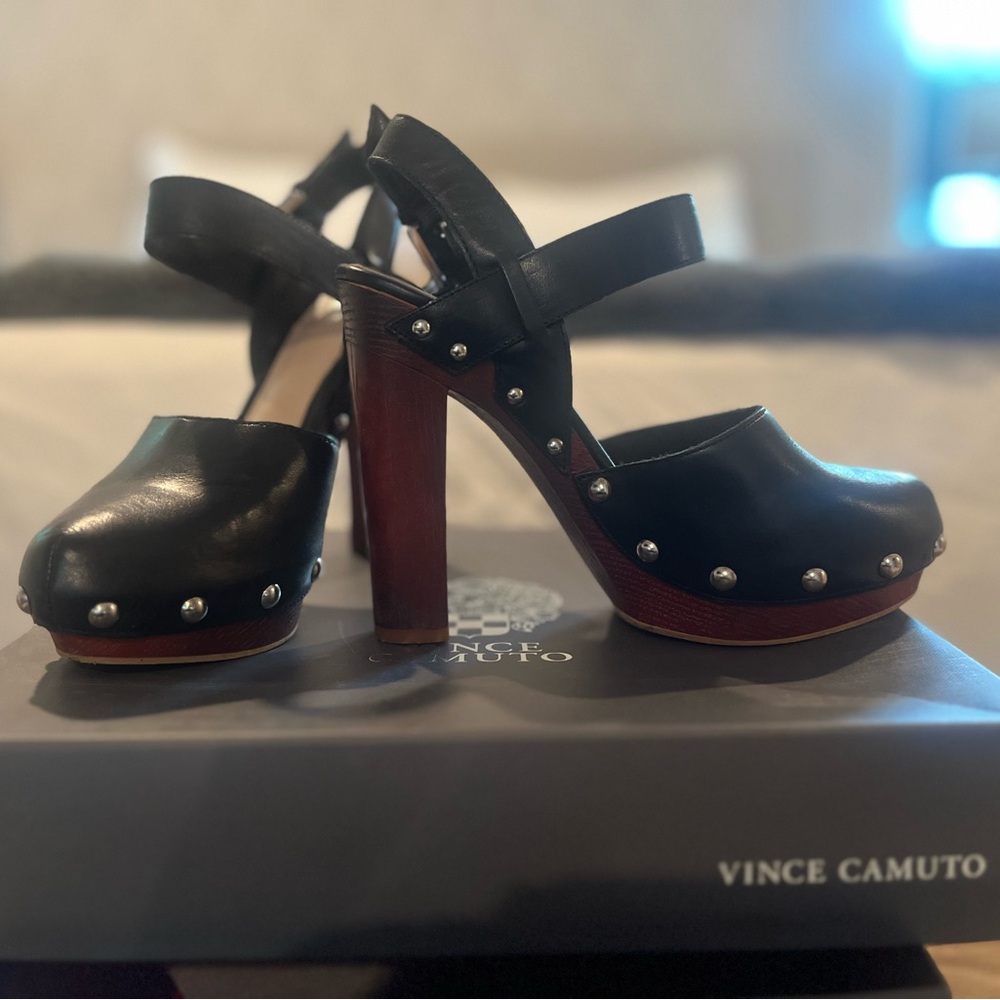 Vince Camuto Black and Brown Platform Heels